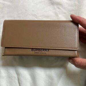 Burberry glasses case